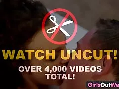 Hai cô gái đói vlxx có phụ đề vì một đen vòi nước