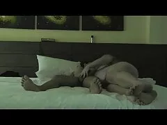 Người phụ nữ phim xx vietsub Nhật bôi gel và vuốt ve bằng tay